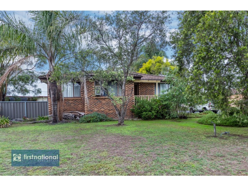 40 Scarvell Ave, Mcgraths Hill NSW 2756