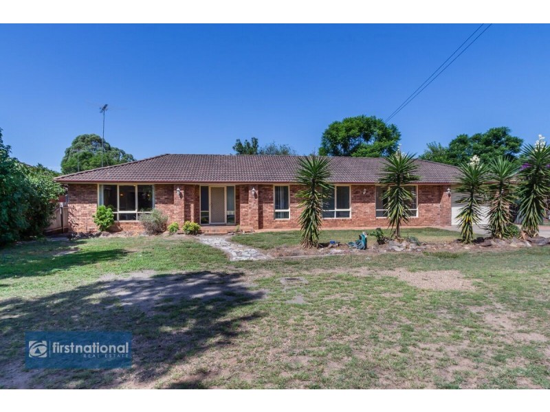 17 Castlereagh Road, Richmond NSW 2753