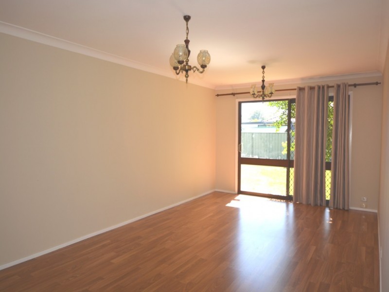 32 Scarvell Avenue, Mcgraths Hill NSW 2756