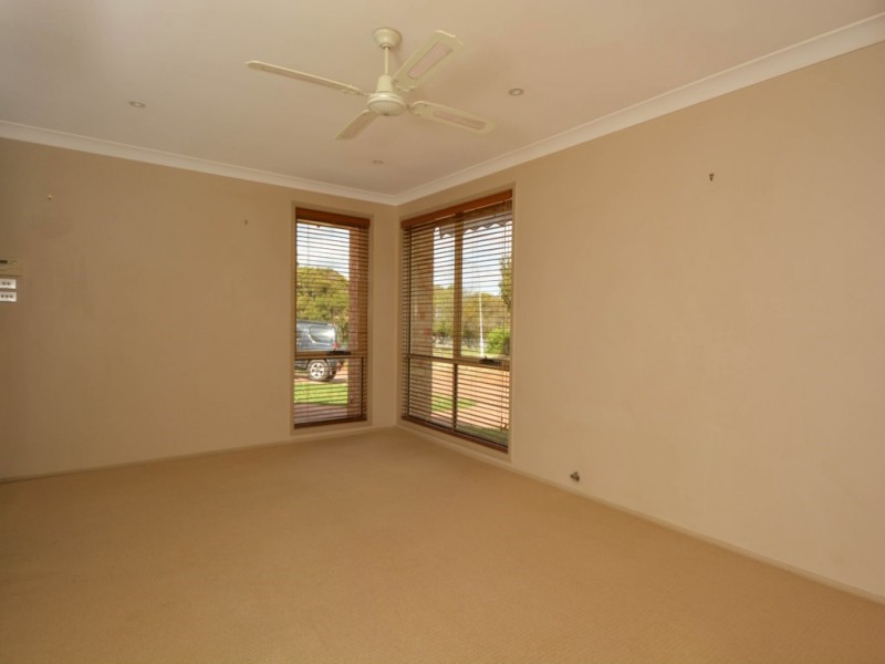 25 Hart Road, South Windsor NSW 2756