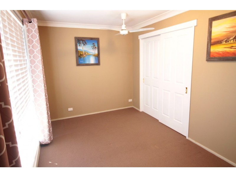 27 Ian Street, Glossodia NSW 2756