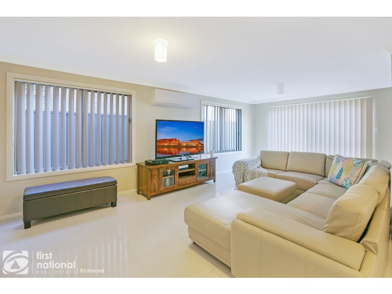 3 Silo Place, Mcgraths Hill NSW 2756