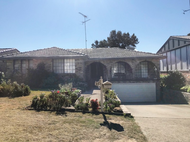 27 James Ruse Close, Windsor NSW 2756