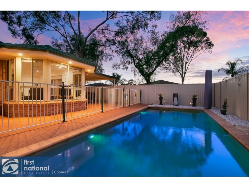 19 Lang Rd, South Windsor NSW 2756