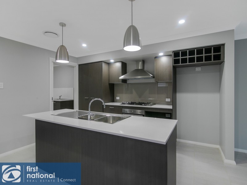 2/4 Conrad Street, Richmond NSW 2753