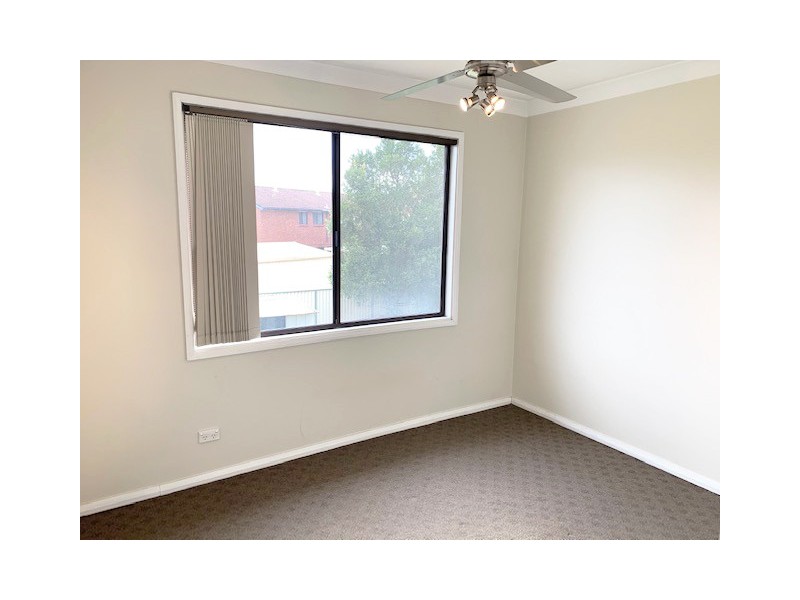 47 Mcgrath Road, Mcgraths Hill NSW 2756