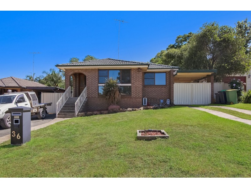 36 Farmview Drive, Cranebrook NSW 2749