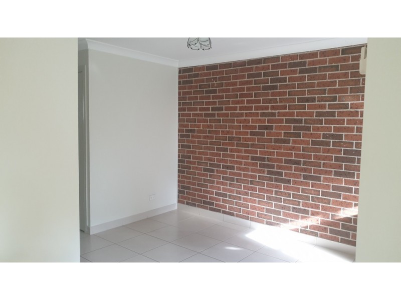 2/108 Windsor Street, Richmond NSW 2753