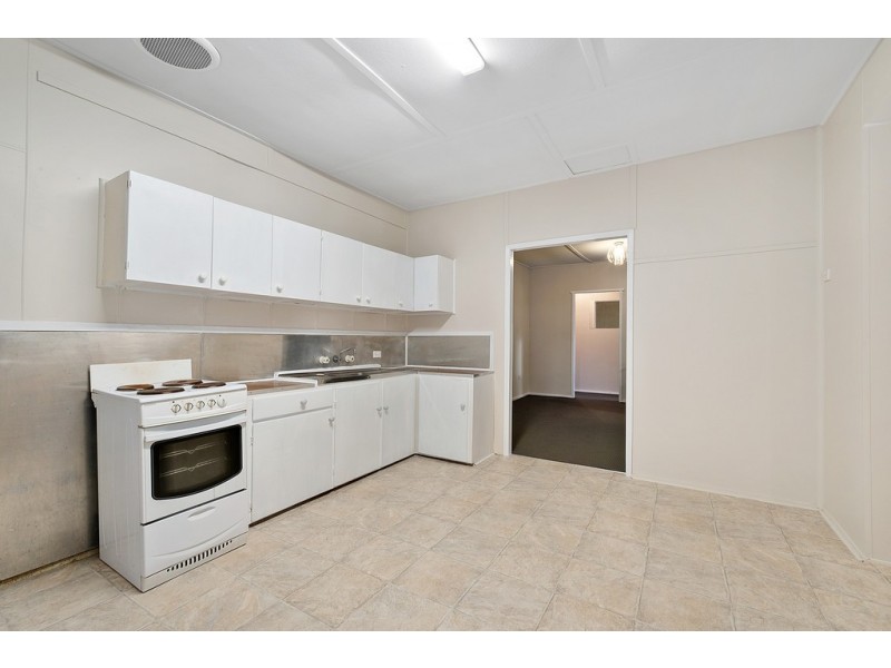 63 Groves Avenue, Mulgrave NSW 2756