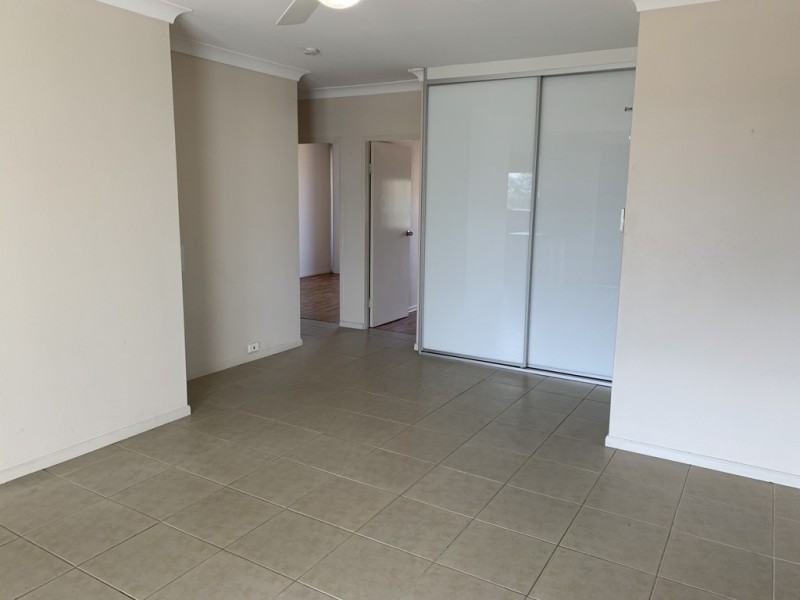 8 102 Windsor Street, Richmond NSW 2753