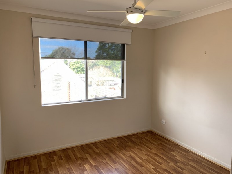8 102 Windsor Street, Richmond NSW 2753