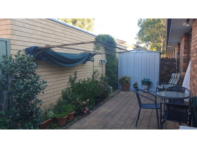8 364-366 Windsor Street, Richmond NSW 2753
