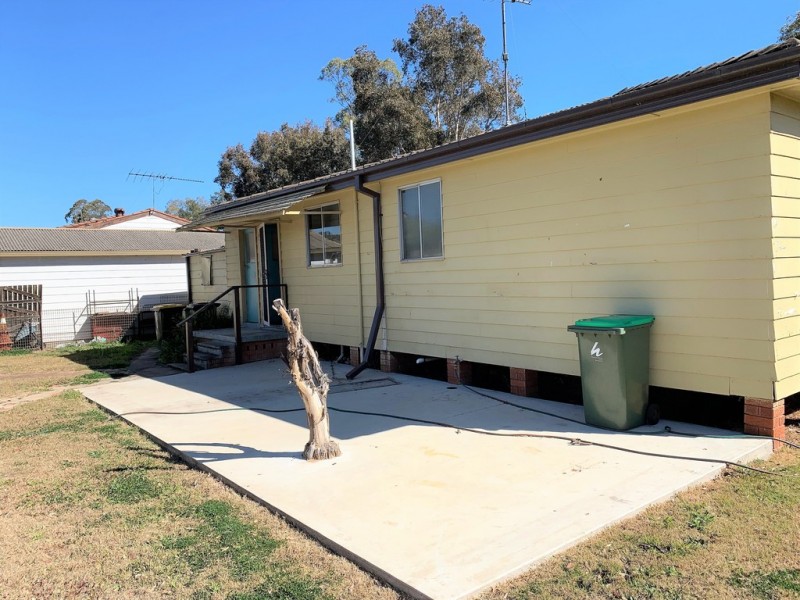 39 Powell St, Richmond NSW 2753