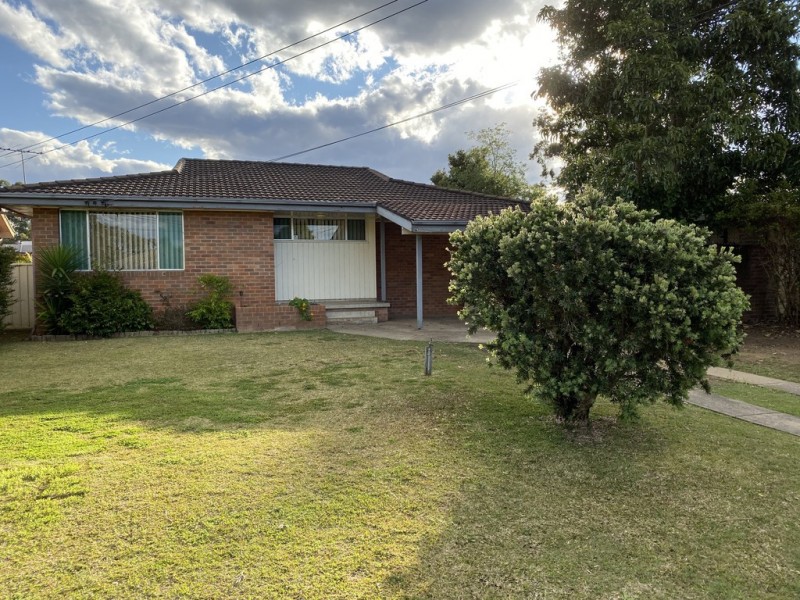 4 Cornwell Ave, Richmond NSW 2753