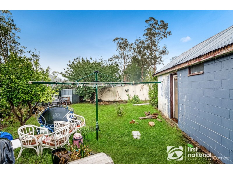 18 Ian St, Glossodia NSW 2756