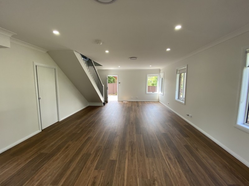 1/11 College st, Richmond NSW 2753