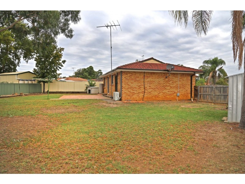 6 Bishop Close, South Windsor NSW 2756