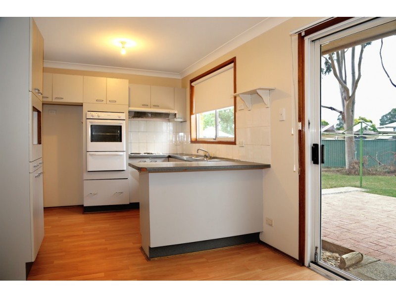 6 Bishop Close, South Windsor NSW 2756