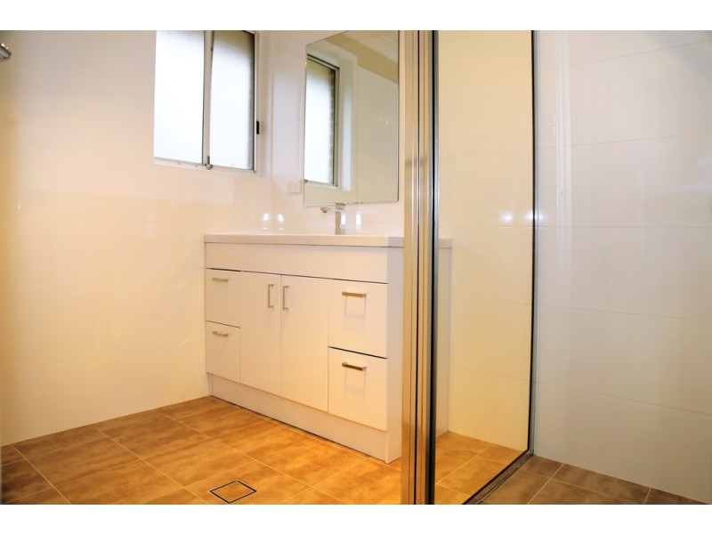 6 Bishop Close, South Windsor NSW 2756