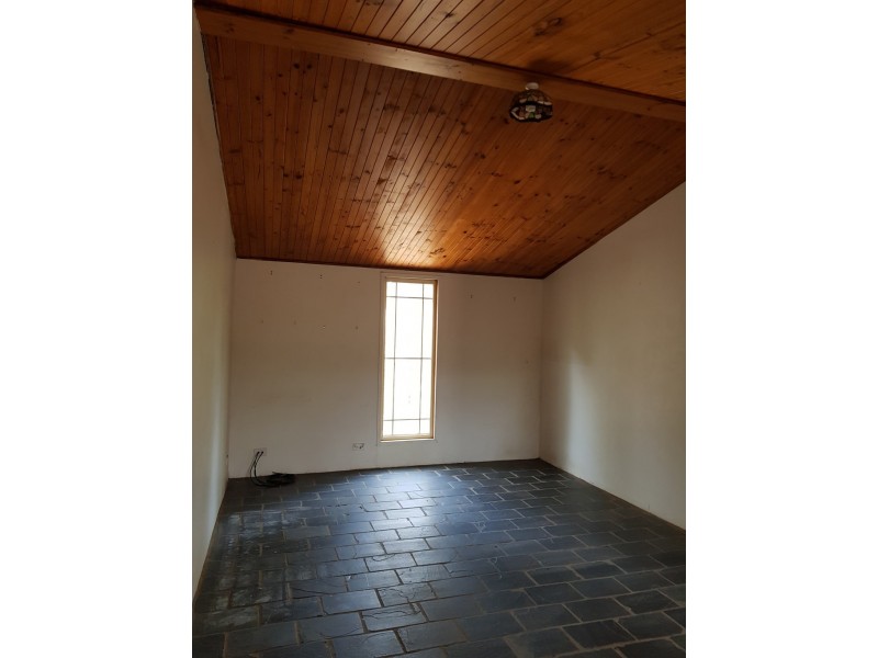 17 Mountain View Close, Kurrajong Hills NSW 2758