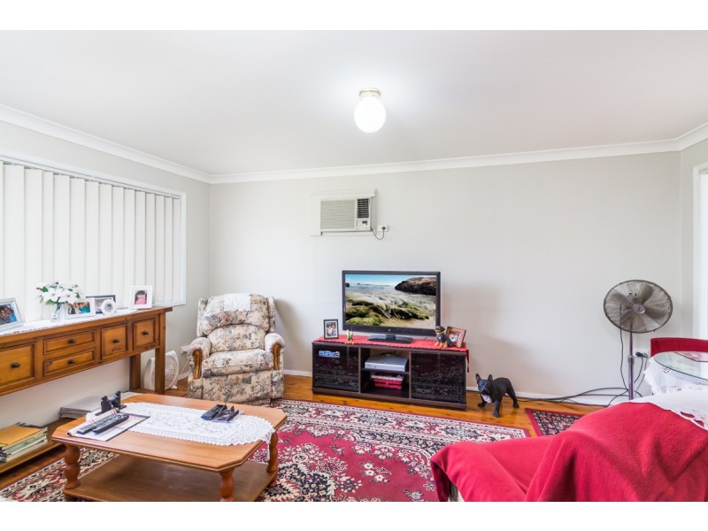 33 Hughes Avenue, Richmond NSW 2753