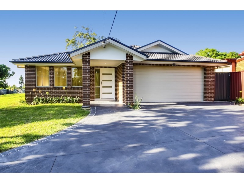 51 Hawkesbury Valley Way, Windsor NSW 2756
