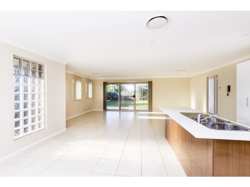 51 Hawkesbury Valley Way, Windsor NSW 2756