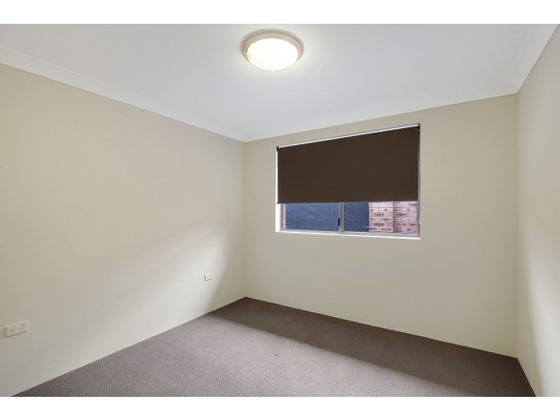 2/5 East Market Street, Richmond NSW 2753