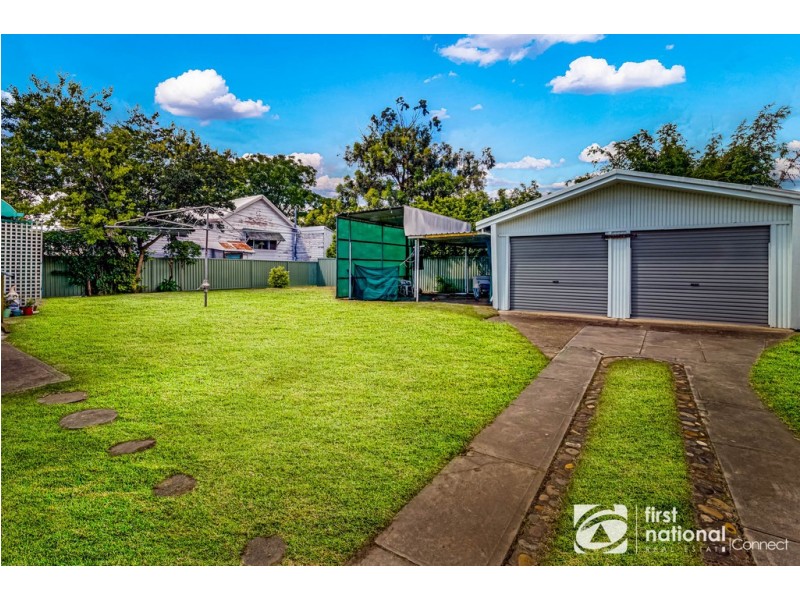 12 Paget st, Richmond NSW 2753