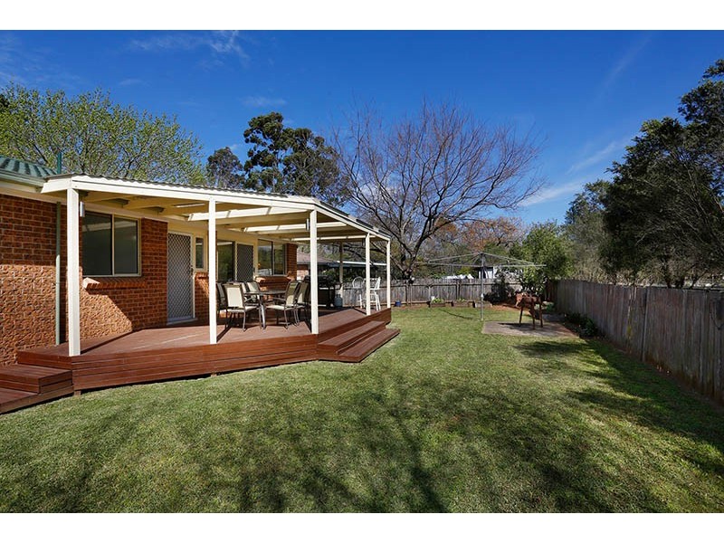 6 Segenhoe Place, Richmond NSW 2753