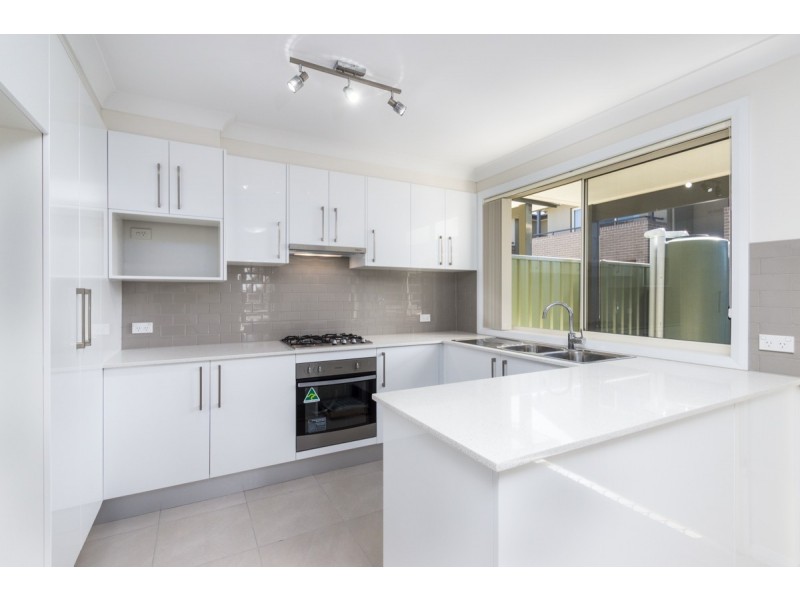 6/55-57 East Market St, Richmond NSW 2753