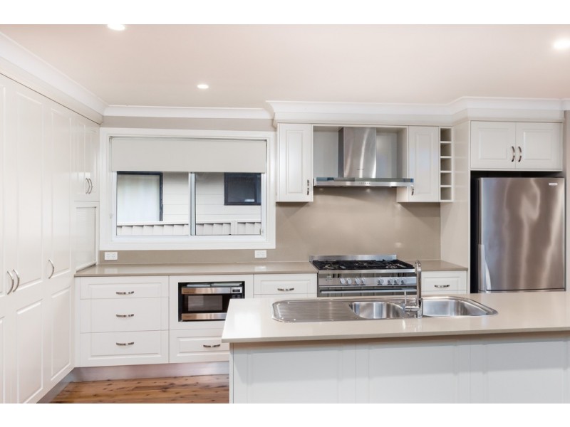 19 Cox Crescent, Richmond NSW 2753