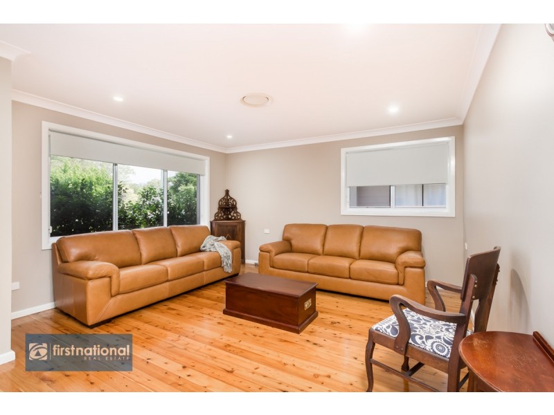 19 Cox Cr, Richmond NSW 2753