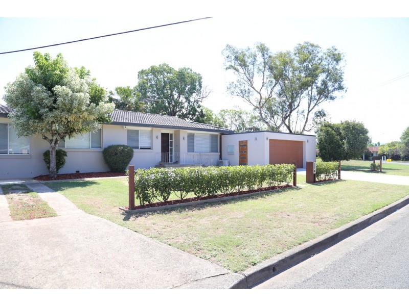 15 Holborrow Ave, Richmond NSW 2753