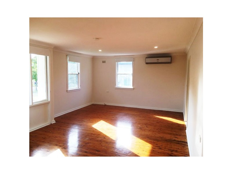 12 Harold Ave, Richmond NSW 2753