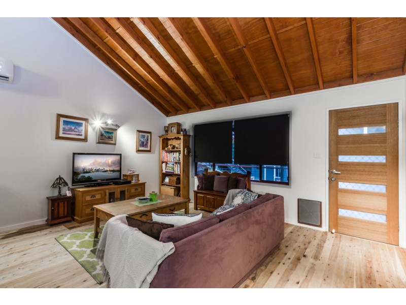 69 Bowen Mountain Rd, Bowen Mountain NSW 2753