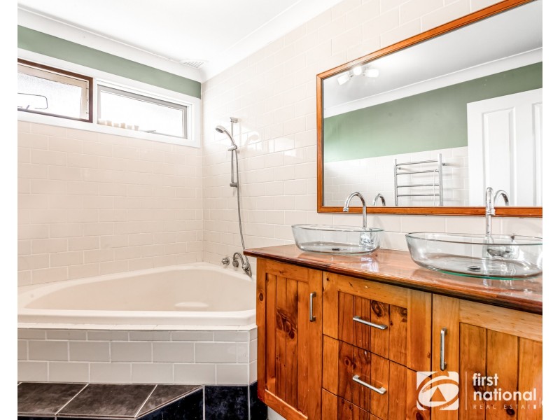 4 Tarragen Avenue, Hobartville NSW 2753