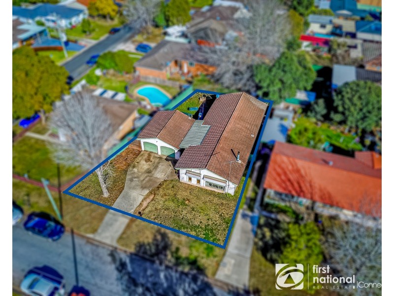 4 Tarragen Avenue, Hobartville NSW 2753