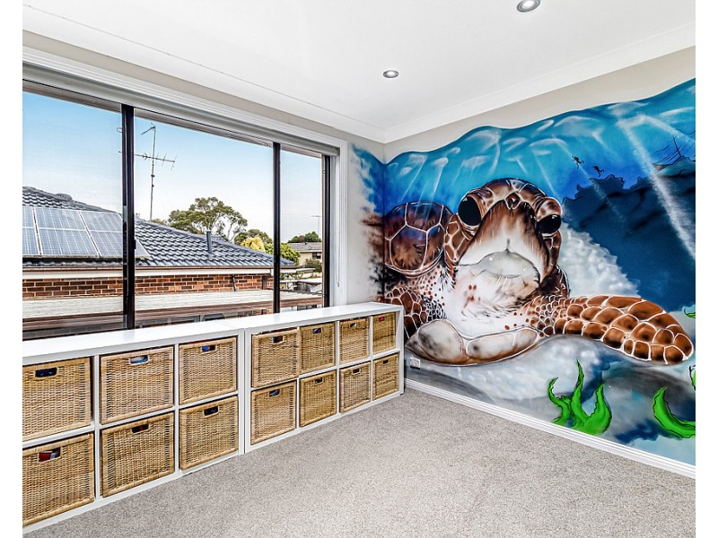 16 Smallwood Rd, Mcgraths Hill NSW 2756