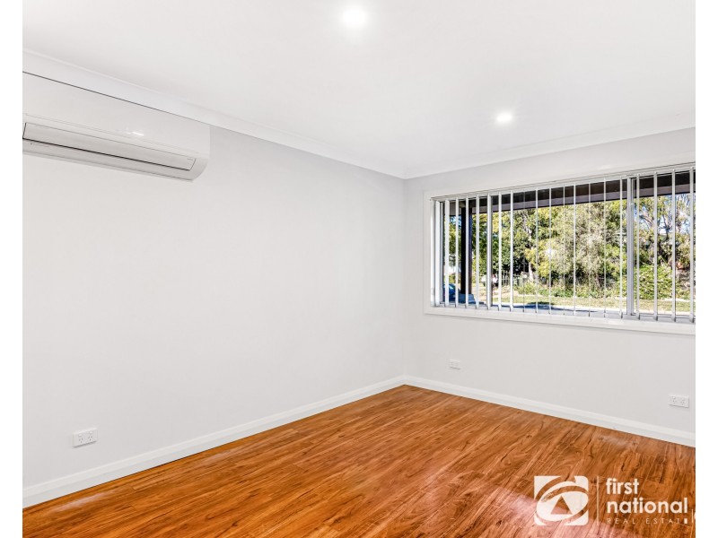 32 Holborrow Ave, Hobartville NSW 2753