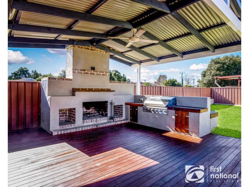 32 Holborrow Ave, Hobartville NSW 2753