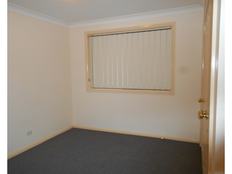 2/61 Drift Road, Richmond NSW 2753