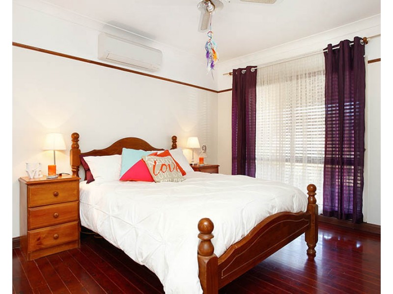 10 Hughes Street, Londonderry NSW 2753