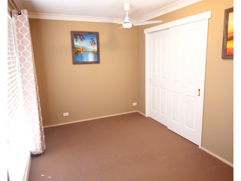 27 Ian Street, Glossodia NSW 2756