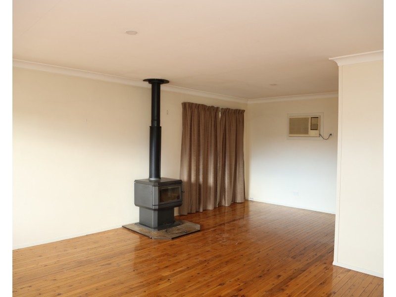 25 Holborrow Ave, Richmond NSW 2753