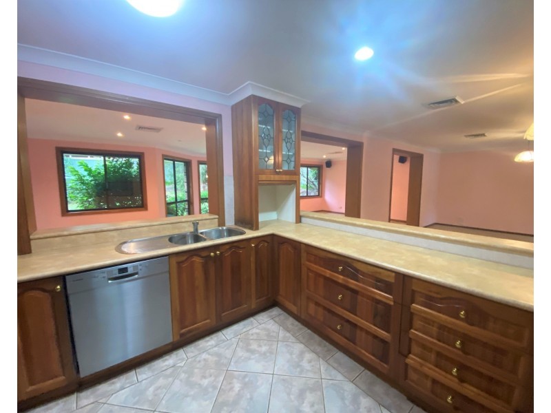 31 Ashford Avenue, Castle Hill NSW 2154