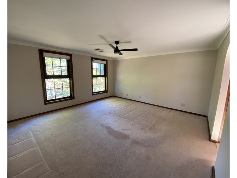 31 Ashford Avenue, Castle Hill NSW 2154