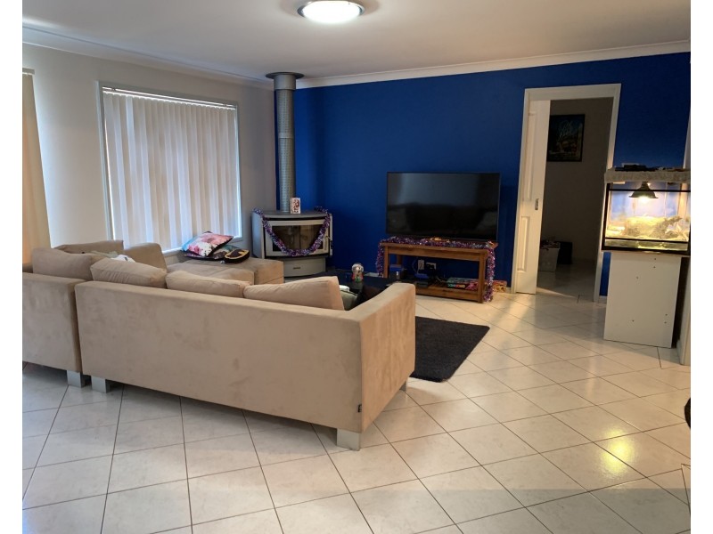 12 Chatsworth Road, St Clair NSW 2759