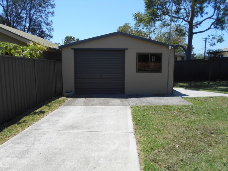 35 Roebuck Cres, Willmot NSW 2770