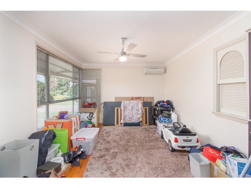 48 Holborrow Ave, Richmond NSW 2753